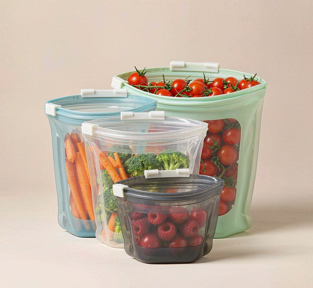 4-pack reusable silicone zip storage bags for fridge and freezer food storage
